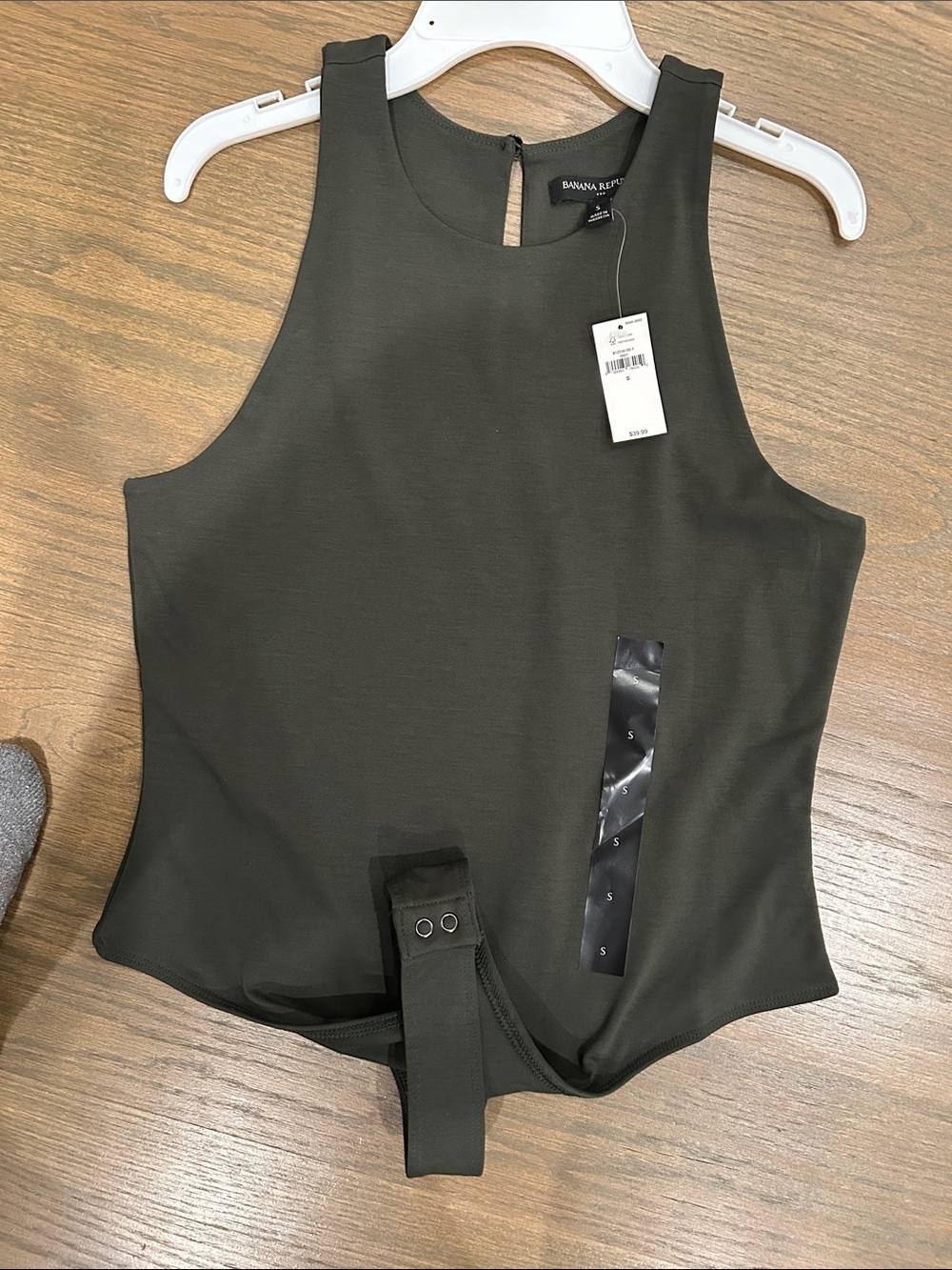 Banana Republic Dark Olive Sleeveless One-Piece Bodysuit new with tags